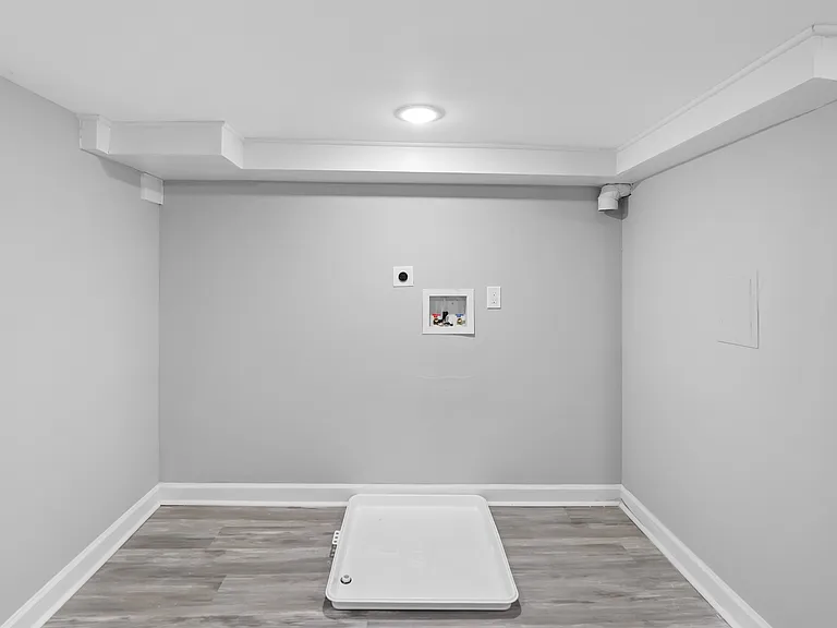 1731 N Pulaski St — Photo 1