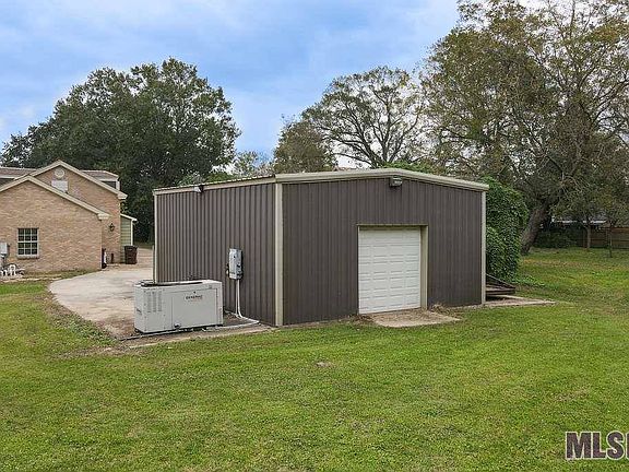 5th image of 1142 Mississippi St