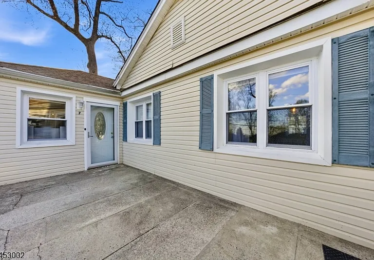 7 Valley Rd #B — Photo 4