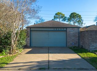16127 Olive Glen Dr, Houston, TX 77082