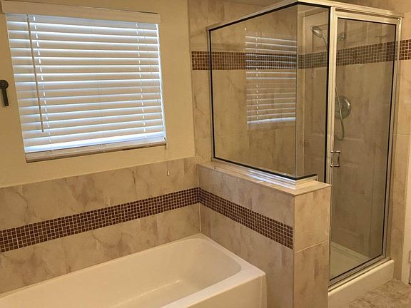 Master Bathroom Bath & Shower