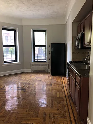 Rented by Abba Realty Associates INC | media 8