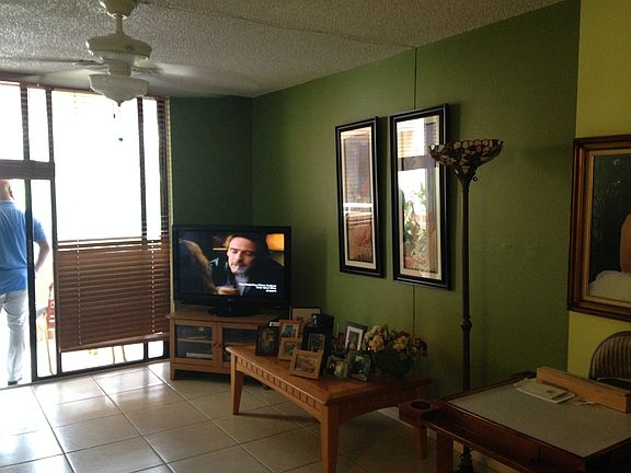3rd image of 8101 Byron Ave APT 311