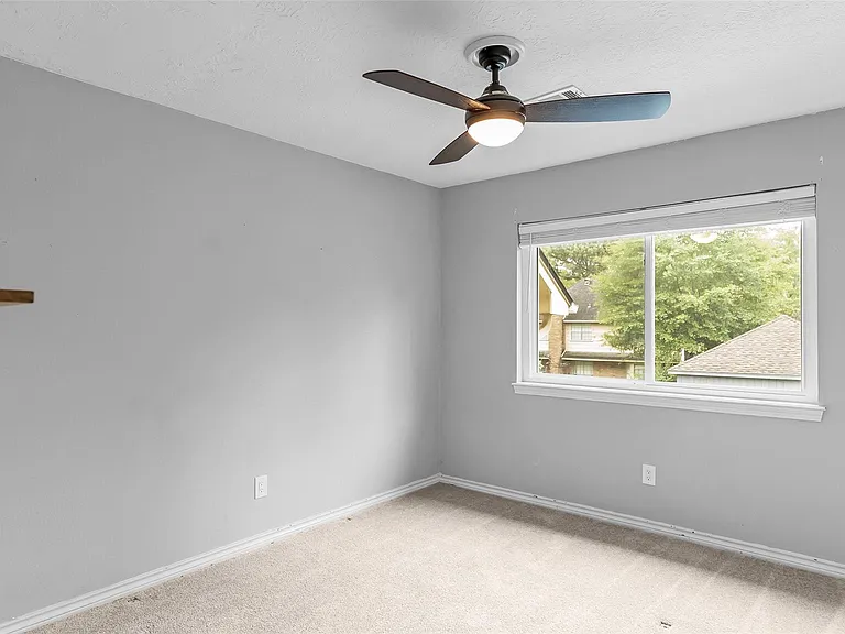2607 Laurel Ridge Dr — Photo 39