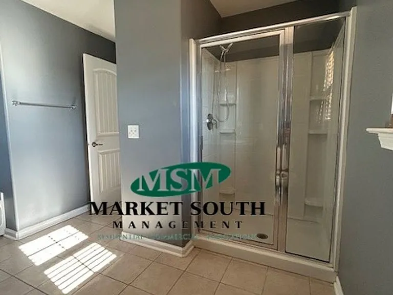 46 Twin Oaks Pl — Photo 11
