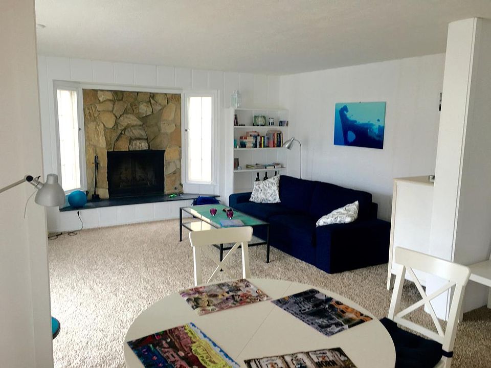 Open Living Area