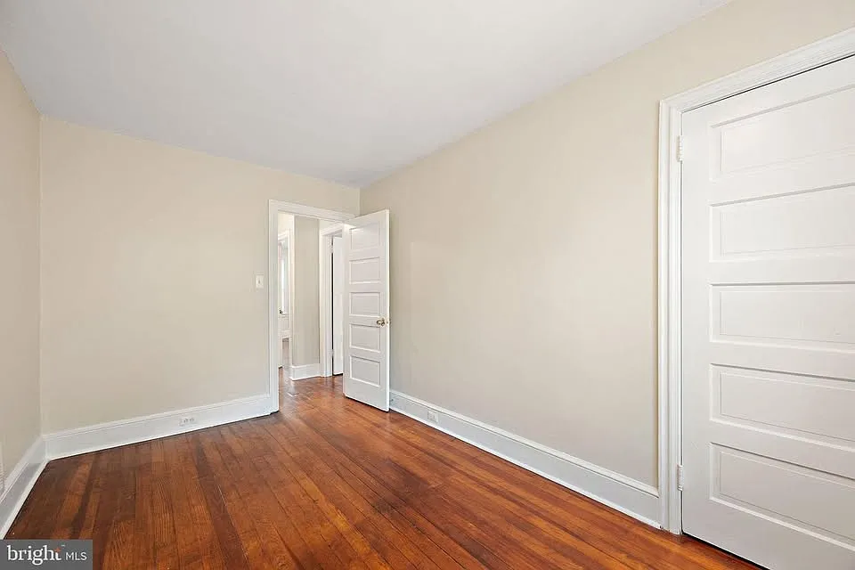 3 bed, 1200 sqft, $2,750 — Photo 4