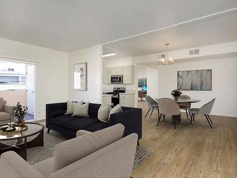 Vinton Court Apartments — Photo 14