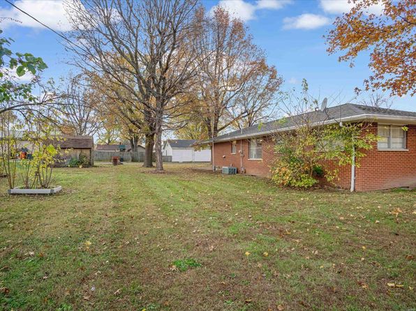220 E 8th St, Marissa, IL 62257