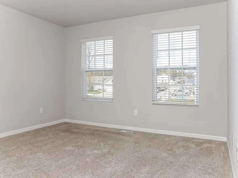 1301 Timber Hollow Ct — Photo 7