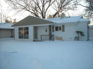 60 Birch St, Carpentersville, IL