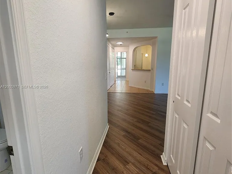 3600 Oaks Clubhouse Dr #206 — Photo 67