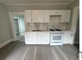 145 Penn Ave APT 4, Pittsburgh, PA 15210