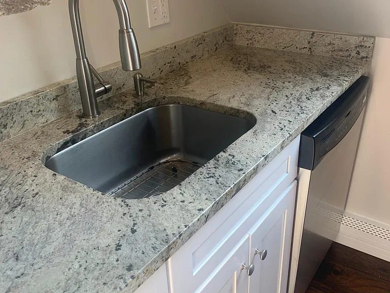 3-13 School St #3 — Photo 5