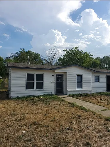2308 Jasper St Photo 1
