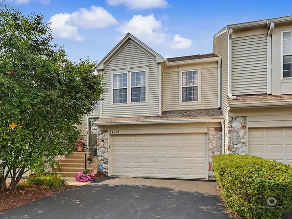 24928 Gates Ln, Plainfield, IL 60585