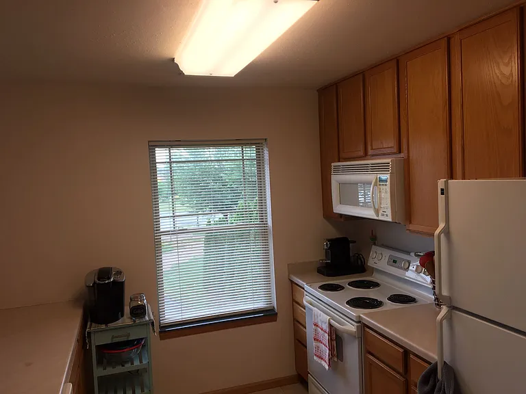 5440 Willow Rd #14 — Photo 6