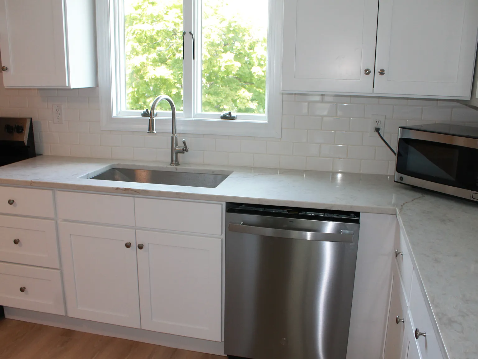 2 bed, $2,850 — Photo 4