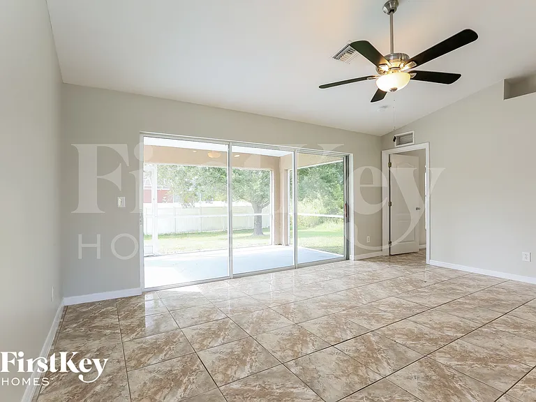 538 Flamingo Ave — Photo 3