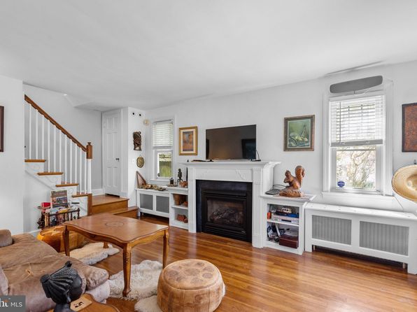 5803 41st Ave, Hyattsville, MD 20781