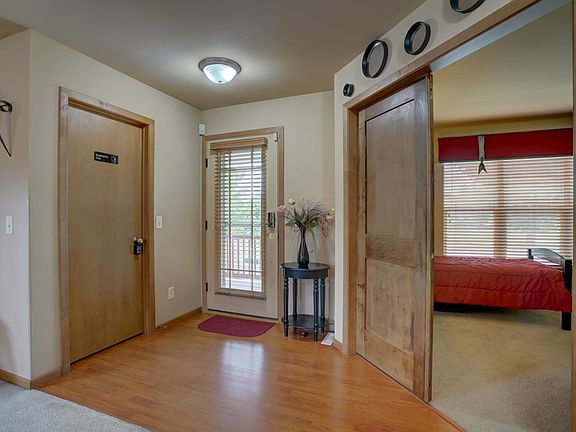 2nd image of 705 Lone Oak Ln