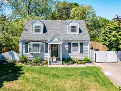 45 Nichols Rd, North Kingstown, RI, 02852