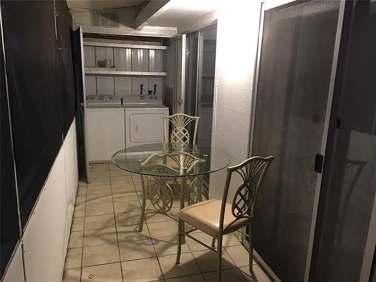 276 Monaco Way #F — Photo 6