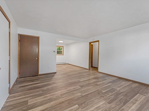 2 Sandy Dr APT D