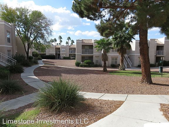 4th image of 1620 E Sahara Ave