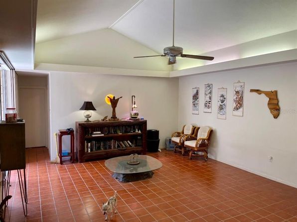 246 Ridge Manor Dr, Lake Wales, FL 33853