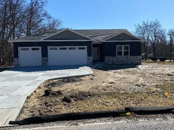 5935 Mulberry Ave, Portage, IN 46368