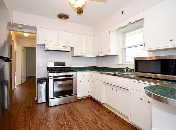 5th image of 4525 N Newland Ave