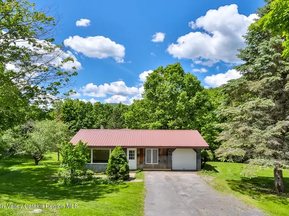 52 Loretta Lane, Ashland, NY 12407
