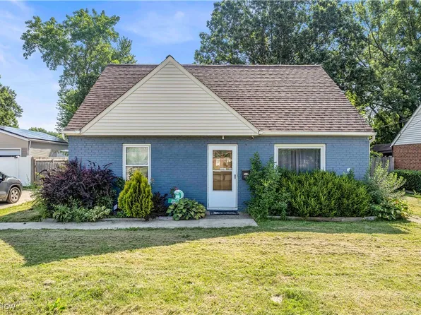 4529 W 158th St, Cleveland, OH 44135