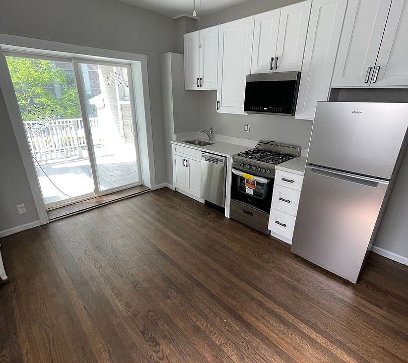 1st image of 1120 Ontario St APT 101