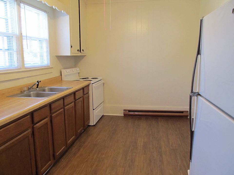 1st image of 1626 Cody Ave
