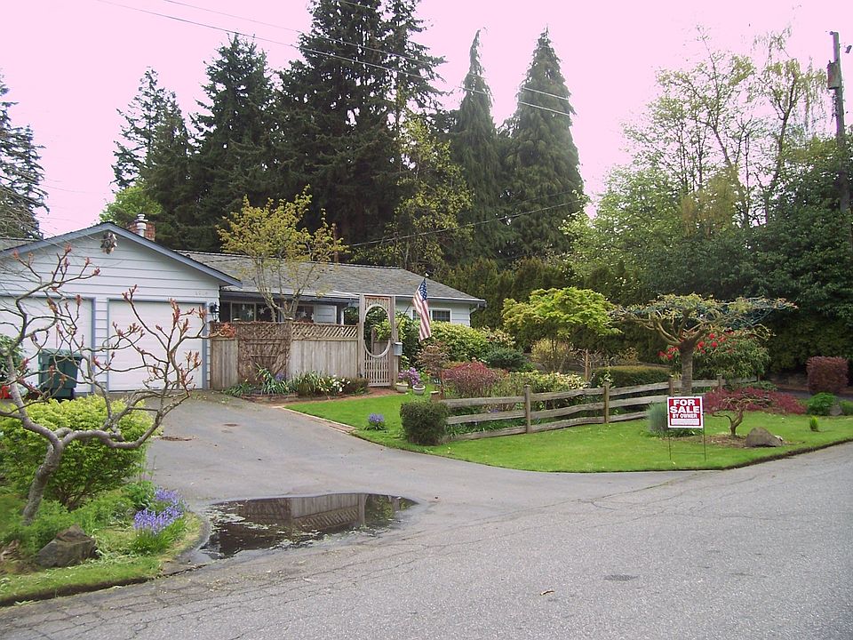 1st image of 6014 183rd St SW