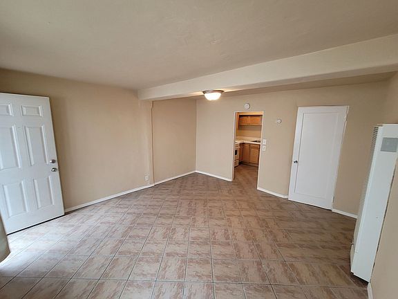 4th image of 2272-74 Kearney Ave #4