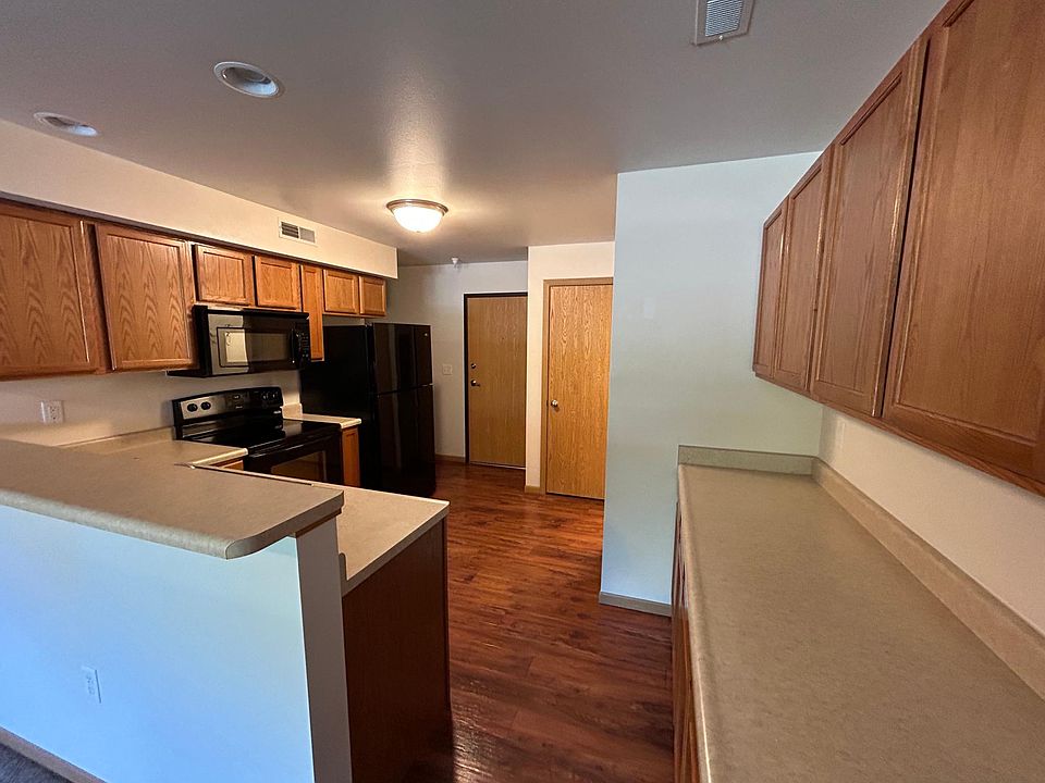 1st image of 923 Harlocke St APT 5