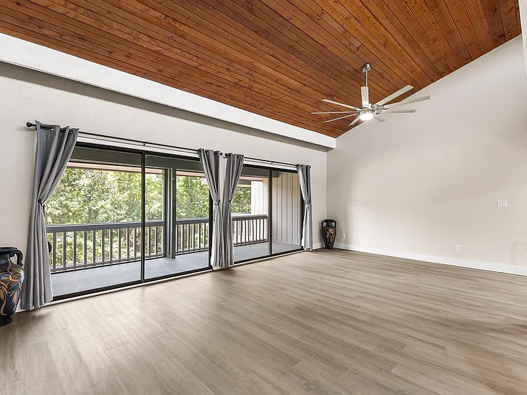 4187 Abbey Ct — Photo 19