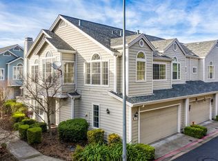 551 E Jasmine Cir, Santa Rosa, CA 95407