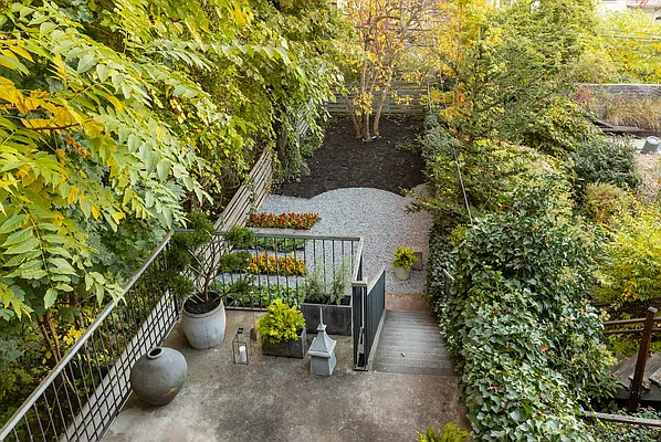 Sold by Brown Harris Stevens | media 15
