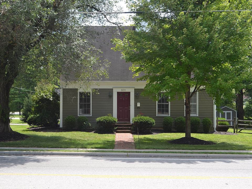 1st image of 801 Wooster Pike