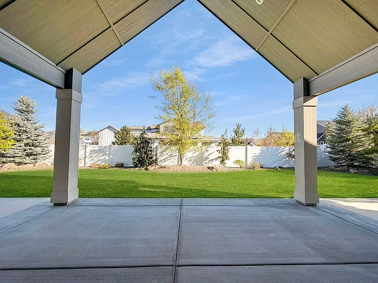 8368 W Sparks Lake Dr — Photo 29