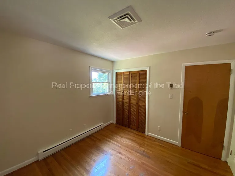 926 Hilltop Blvd — Photo 4