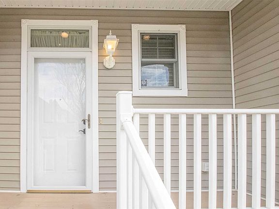 5th image of 103 Emilys Way