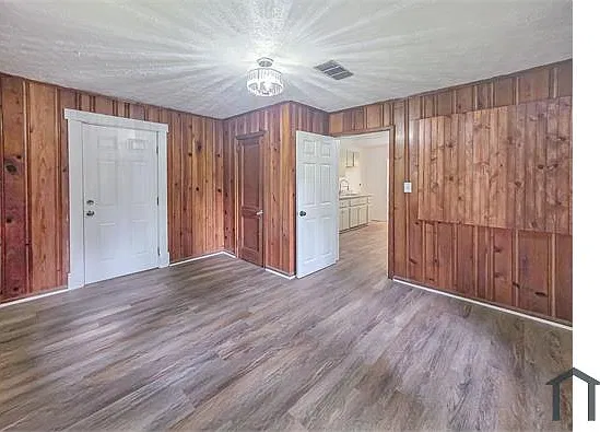 2 bed, 800 sqft, $1,200 — Photo 4
