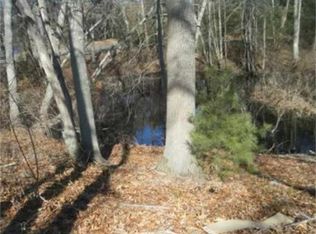 81 Highland Rd, Lakeville, MA 02347