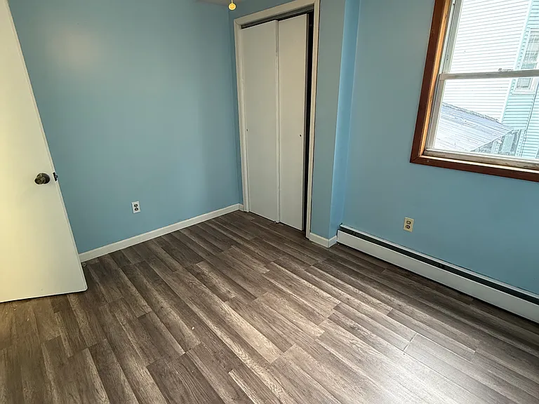 58 Van Buren St #3 — Photo 7