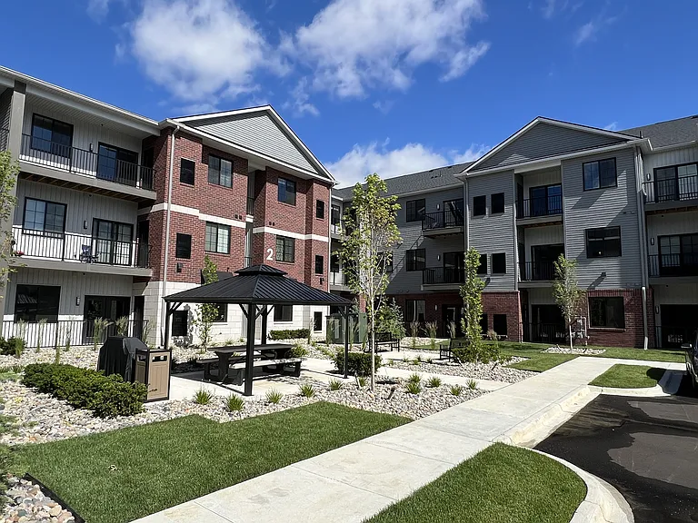 Marketplace Cove — Photo 25
